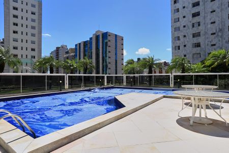 Apartamento para alugar com 138m², 4 quartos e 2 vagasÁrea comum - Piscina