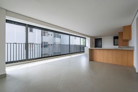 Apartamento à venda com 117m², 2 quartos e 2 vagas Apartamento à venda com 117m², 2 quartos e 2 vagasSala/Cozinha