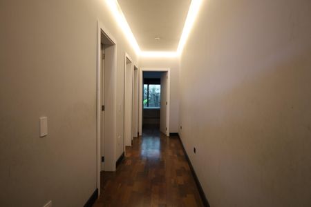 Casa à venda com 3 quartos, 340m² em Socorro, São Paulo