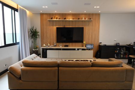 Casa à venda com 3 quartos, 340m² em Interlagos, São Paulo