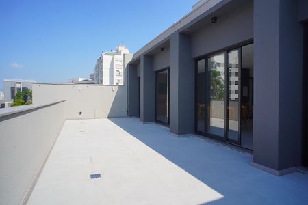 Studio para alugar com 30m², 1 quarto e sem vaga Studio para alugar com 30m², 1 quarto e sem vagaTerraço