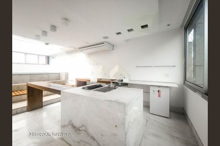 Apartamento à venda com 275m², 4 quartos e 3 vagas