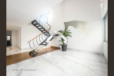 Apartamento à venda com 275m², 4 quartos e 3 vagas