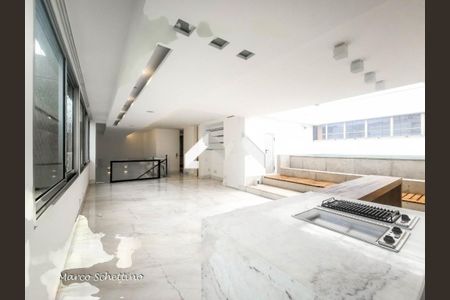 Apartamento à venda com 275m², 4 quartos e 3 vagas