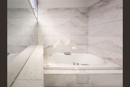 Apartamento à venda com 275m², 4 quartos e 3 vagas