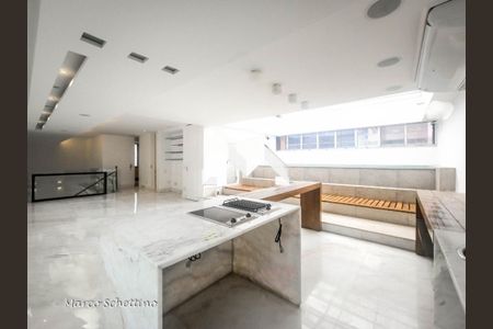 Apartamento à venda com 275m², 4 quartos e 3 vagas