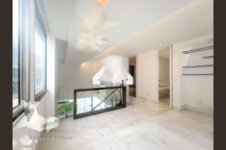 Apartamento à venda com 275m², 4 quartos e 3 vagas