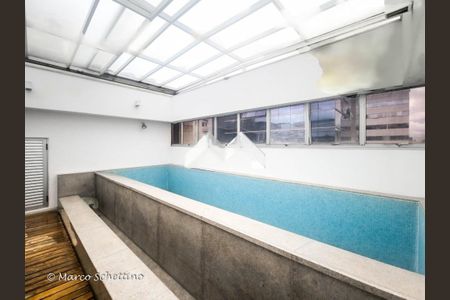 Apartamento à venda com 275m², 4 quartos e 3 vagas