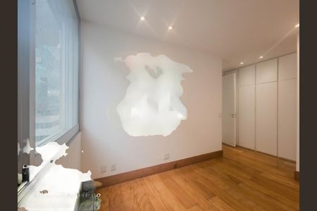 Apartamento à venda com 275m², 4 quartos e 3 vagas