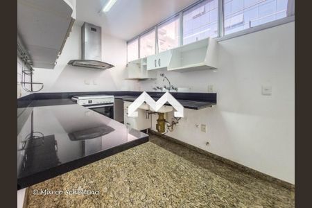 Apartamento à venda com 275m², 4 quartos e 3 vagas