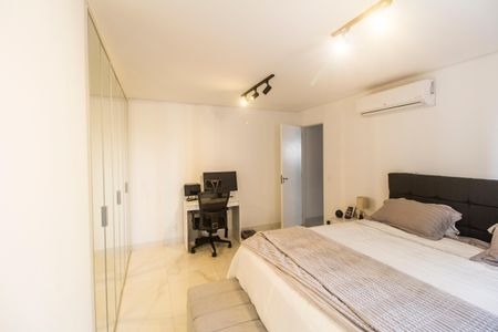 Apartamento à venda com 142m², 2 quartos e 2 vagasSuíte 1