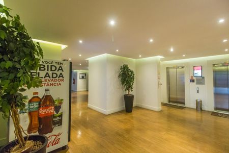 Apartamento à venda com 142m², 2 quartos e 2 vagasHall de entrada