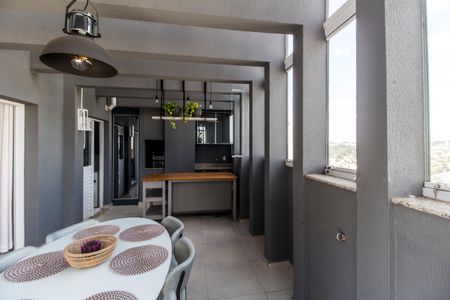 Apartamento à venda com 142m², 2 quartos e 2 vagasVaranda gourmet