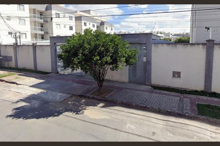 Apartamento à venda com 65m², 2 quartos e 1 vaga Apartamento à venda com 65m², 2 quartos e 1 vagaFachada