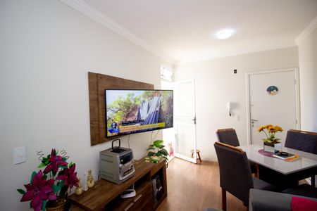 Sala de apartamento à venda com 2 quartos, 65m² em São Goncalo, Contagem