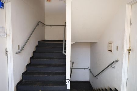 Apartamento para alugar com 54m², 2 quartos e 1 vagaÁrea comum - Saguão do andar