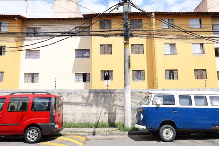 Apartamento para alugar com 54m², 2 quartos e 1 vagaPlaca instalada na janela do imóvel - Código da placa: YIXW-1732