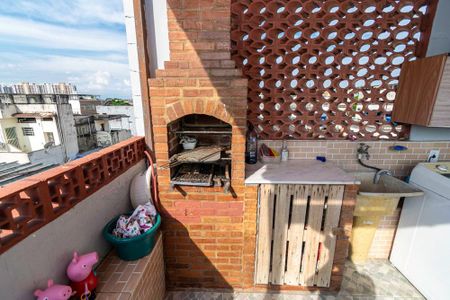 Apartamento à venda com 80m², 3 quartos e sem vagaVaranda e Área de serviço - Churrasqueira