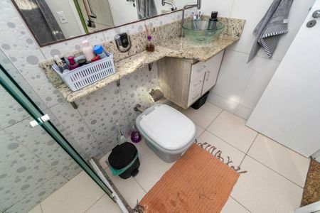 Apartamento à venda com 80m², 3 quartos e sem vagaBanheiro 1