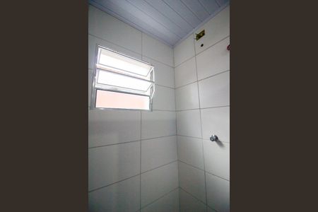 Banheiro da Suíte  de casa para alugar com 2 quartos, 55m² em Jardim Altos do Itavuvu, Sorocaba