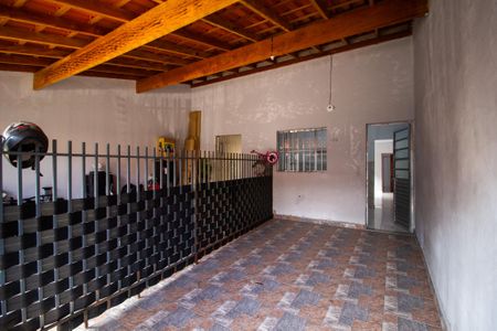 Casa para alugar com 55m², 1 quarto e 1 vaga Casa para alugar com 55m², 1 quarto e 1 vagaGaragem