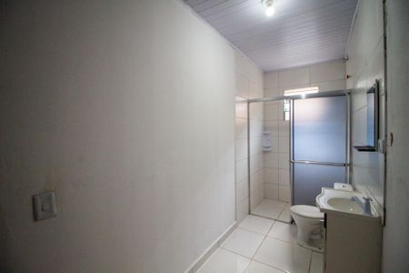 Casa para alugar com 55m², 1 quarto e 1 vaga Casa para alugar com 55m², 1 quarto e 1 vagaBanheiro da Suíte