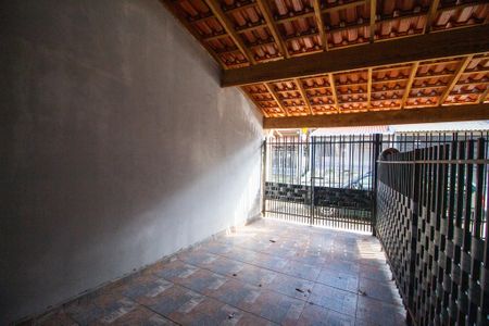 Casa para alugar com 55m², 1 quarto e 1 vaga Casa para alugar com 55m², 1 quarto e 1 vagaGaragem