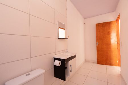 Casa para alugar com 55m², 1 quarto e 1 vagaBanheiro 