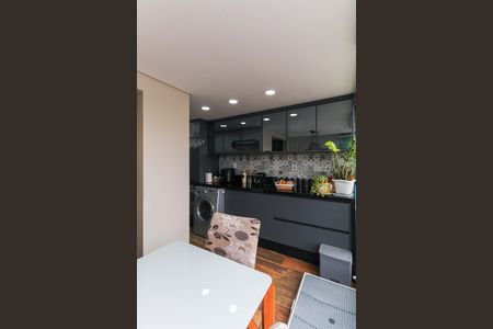 Apartamento à venda com 60m², 2 quartos e 1 vagaVaranda