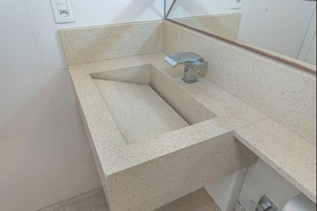 Apartamento para alugar com 106m², 2 quartos e 2 vagasBanheiro Social