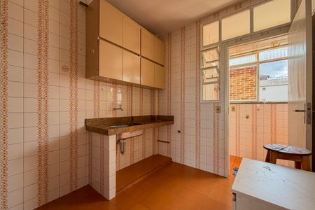 Apartamento à venda com 70m², 2 quartos e 1 vaga