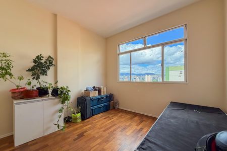 Apartamento à venda com 70m², 2 quartos e 1 vaga