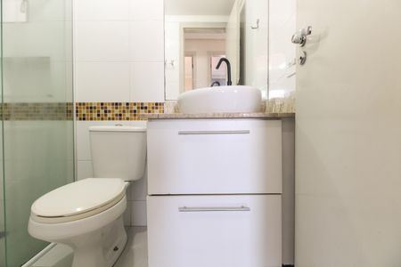 Apartamento à venda com 89m², 3 quartos e 2 vagasBanheiro Social 