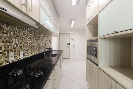 Apartamento à venda com 89m², 3 quartos e 2 vagasCozinha 