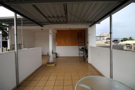 Casa à venda com 200m², 2 quartos e sem vagaTerraço