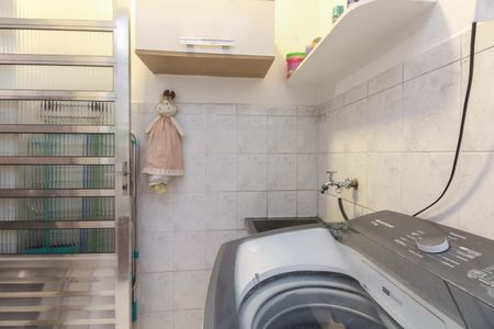 Apartamento à venda com 73m², 2 quartos e sem vaga Apartamento à venda com 73m², 2 quartos e sem vagaÁrea de Serviço