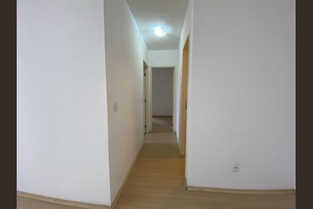 Apartamento à venda com 52m², 1 quarto e 1 vaga Apartamento à venda com 52m², 1 quarto e 1 vagaCorredor
