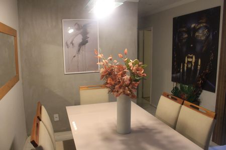 Apartamento à venda com 78m², 2 quartos e 1 vagaSala