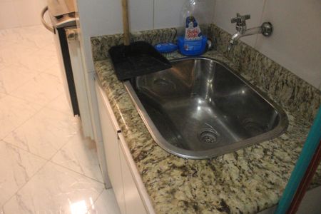 Apartamento à venda com 78m², 2 quartos e 1 vagaÁrea de Serviço