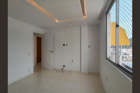 Apartamento para alugar com 98m², 2 quartos e 1 vaga Apartamento para alugar com 98m², 2 quartos e 1 vagaQuarto