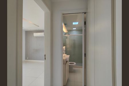 Apartamento para alugar com 98m², 2 quartos e 1 vaga Apartamento para alugar com 98m², 2 quartos e 1 vagaCorredor