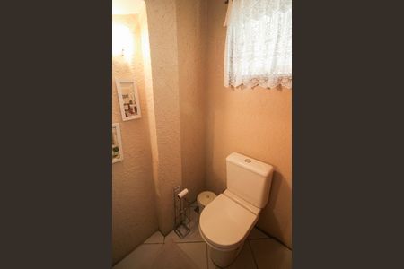 Casa de condomínio à venda com 186m², 3 quartos e 2 vagas Casa de condomínio à venda com 186m², 3 quartos e 2 vagasLavabo