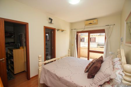 Casa de condomínio à venda com 186m², 3 quartos e 2 vagas Casa de condomínio à venda com 186m², 3 quartos e 2 vagasQuarto Suíte