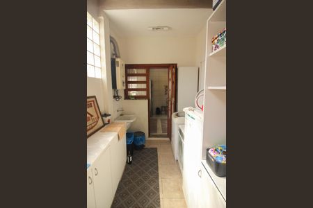 Casa de condomínio à venda com 186m², 3 quartos e 2 vagas Casa de condomínio à venda com 186m², 3 quartos e 2 vagasÁrea de Serviço