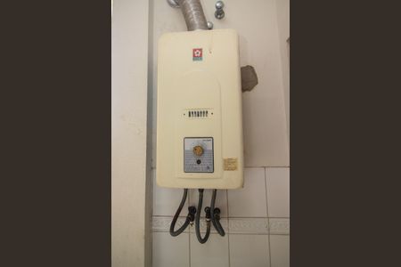 Casa de condomínio à venda com 186m², 3 quartos e 2 vagas Casa de condomínio à venda com 186m², 3 quartos e 2 vagasAquecedor