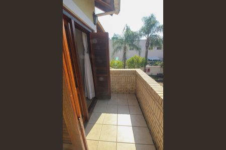 Casa de condomínio à venda com 186m², 3 quartos e 2 vagas Casa de condomínio à venda com 186m², 3 quartos e 2 vagasSacada da suíte