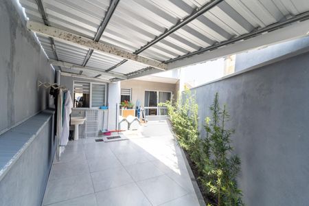 Casa à venda com 297m², 3 quartos e 2 vagas Casa à venda com 297m², 3 quartos e 2 vagasQuintal