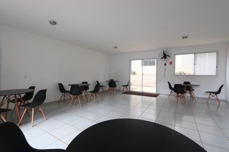 Apartamento à venda com 35m², 2 quartos e sem vagaÁrea comum - Salão de festas