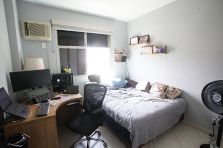 Apartamento à venda com 65m², 2 quartos e 1 vagaQuarto 2