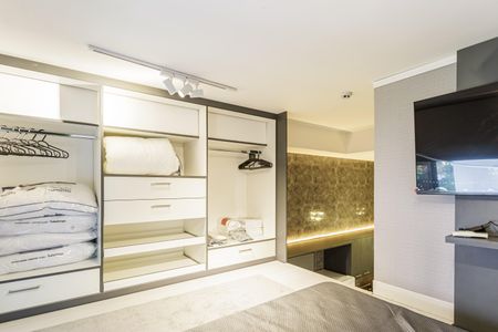 Studio de kitnet/studio para alugar com 1 quarto, 34m² em Indianópolis, São Paulo